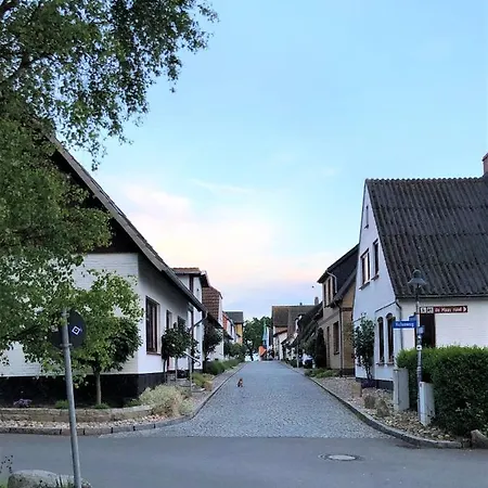 Semesterbostad Friedas Fischerhuus *