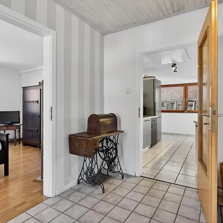 Holiday home Friedas Fischerhuus